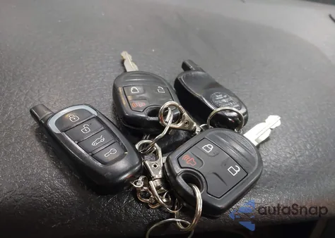 2013 Ford F-150 Xlt from USA, damaged, VIN 1FTFX1EF6DFA20877